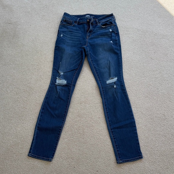Women's Distressed Straight Jeans, size 8 long - Picture 2 of 6